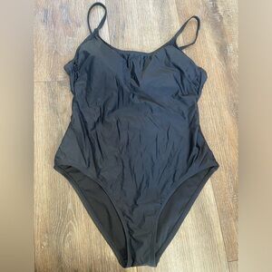 Hurley Black One-Piece Swimsuit size XL women’s bikini